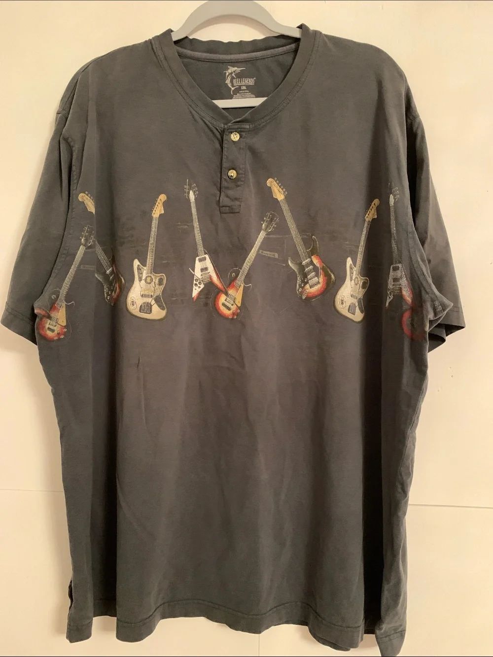 Real Legends Men's Gray Guitar Graphic Henley Shirt Size XXL